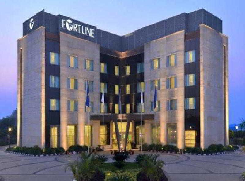 Fortune Park Orange, Sidhrawali, Gurugram - Member Itc Hotels' Group Bhiwadi Eksteriør billede